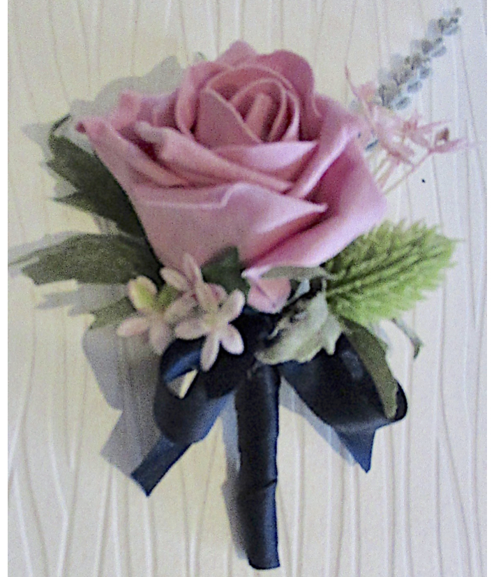 Silk Buttonholes | Buttonaires For Weddings | The Floral Touch UK